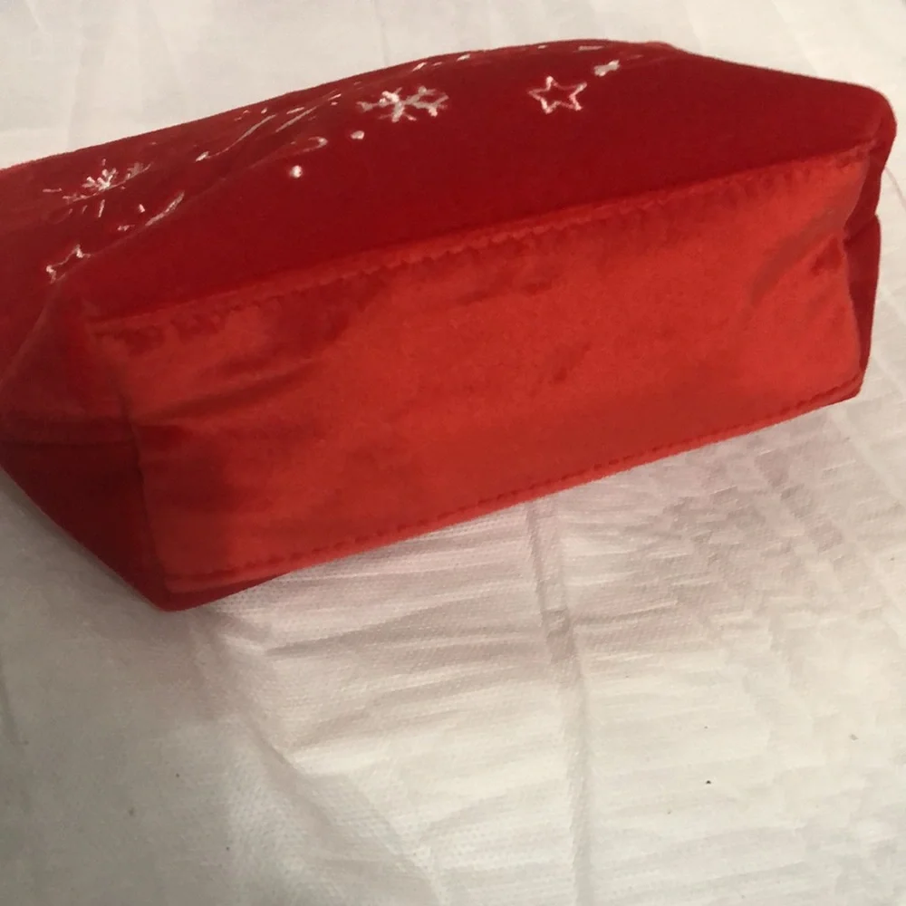 Kiehl's Velvet Pouch NWOT